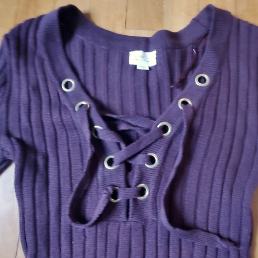 Ultra Flirt Ribbed Sweater - Picture 5 of 7